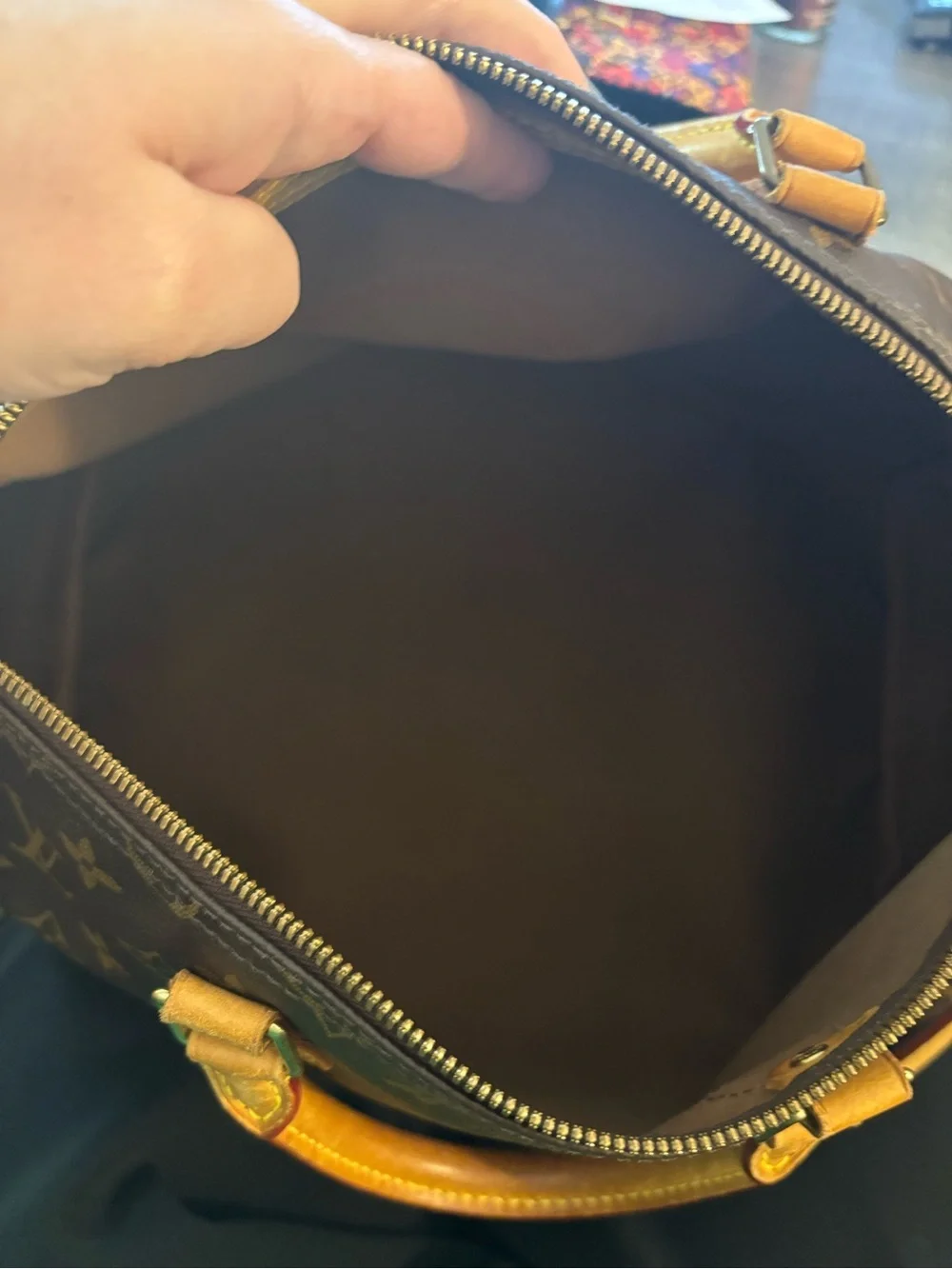 Louis Vuitton Brown Monogram speedy 35 bandouliere!